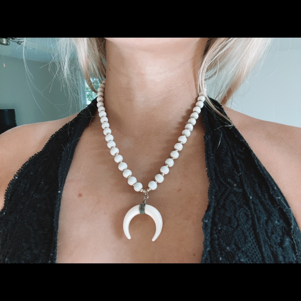 cream pendant necklace! price negotiable:)